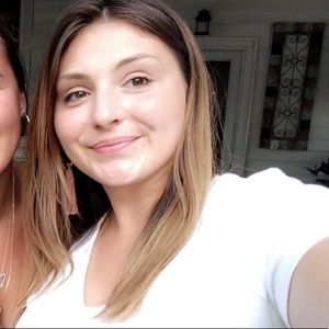 Meet your Posher, Jadelyn